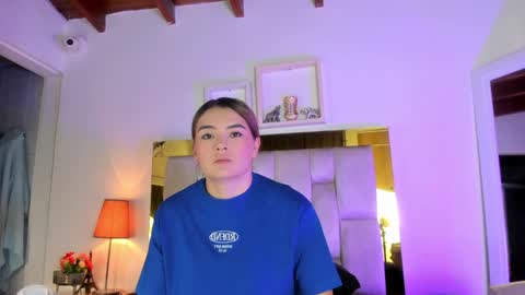 Isabella online show from January 31, 2025, 12:07 pm