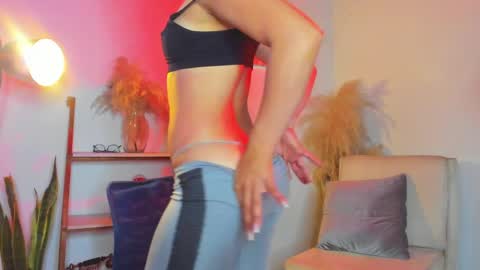 emma morryson online show from April 2, 2026, 9:01 pm