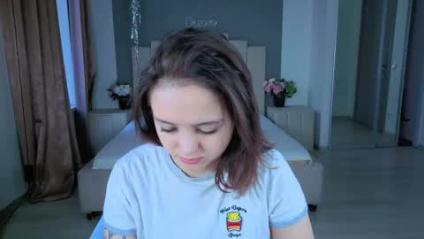 Eva Green online show from October 8, 2025, 12:25 pm