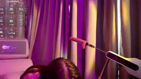 Snapshot of _evalane chatting on October 7, 2025, 7:16 am Eva Lane online show from October 7, 2025, 7:16 am