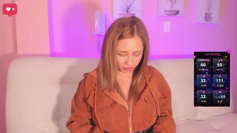 bigboobs evelyn online show from February 18, 2025, 6:48 am