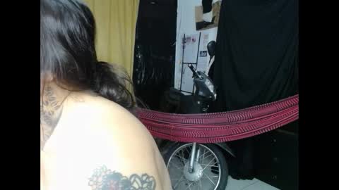  Exa help me position myself with your thumb up thanks  online show from March 25, 2026, 4:40 am