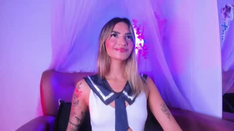Snapshot of _felicity_1 chatting on May 1, 2026, 11:37 am Felicity online show from May 1, 2026, 11:37 am