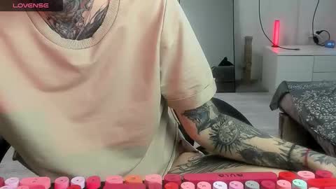 Alis online show from October 23, 2025, 6:13 am