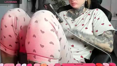 Alis online show from December 20, 2025, 8:10 am