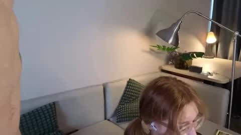 Lola 3  online show from October 8, 2025, 1:14 am