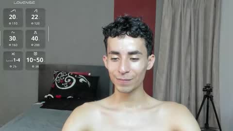 Snapshot of _fiore_ chatting on February 17, 2026, 1:02 am jair eduardo online show from February 17, 2026, 1:02 am