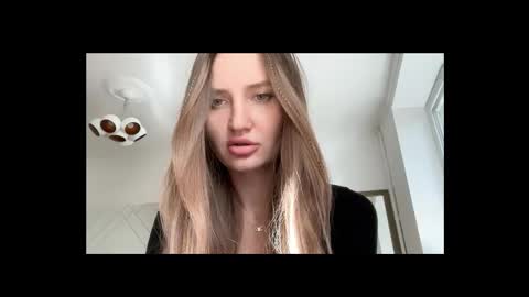  Flawori  online show from September 22, 2025, 11:56 am