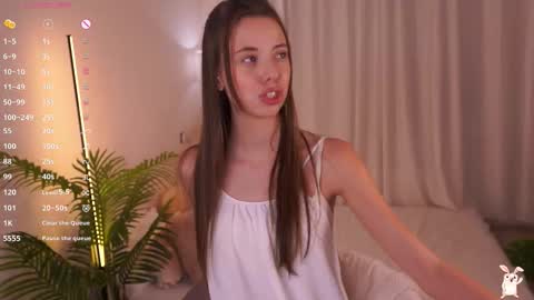 Snapshot of _fluffybunny_ chatting on September 11, 2025, 5:24 pm Goldy Grace online show from September 11, 2025, 5:24 pm