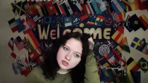 Alice online show from November 17, 2025, 7:14 am