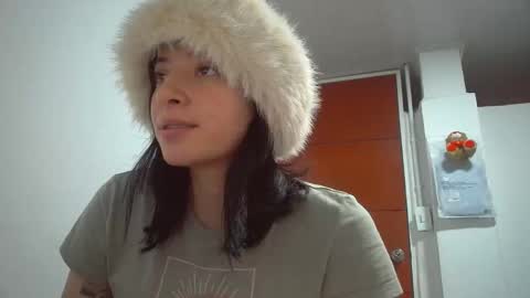 Mia-foster online show from January 13, 2026, 7:08 pm