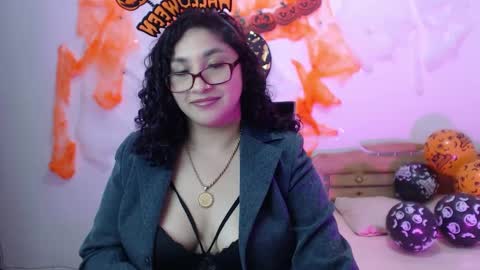 Snapshot of _gia_dior chatting on October 10, 2025, 8:30 pm Gia Independent model online show from October 10, 2025, 8:30 pm