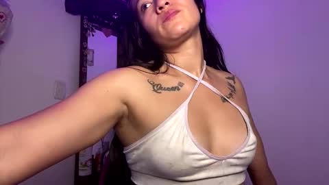 valeryindependent model online show from May 7, 2026, 8:25 pm