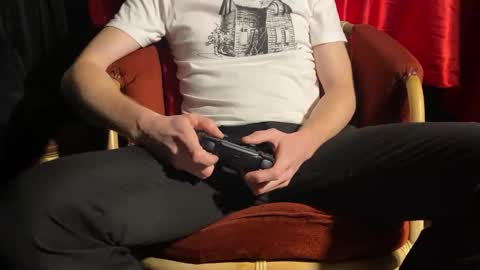 GOODKNIGHT online show from November 5, 2025, 9:53 am