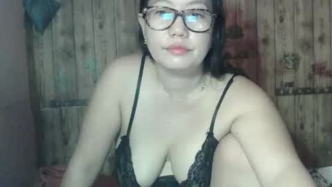 Snapshot of _grab_my_tits chatting on April 7, 2026, 5:52 am New online show from April 7, 2026, 5:52 am
