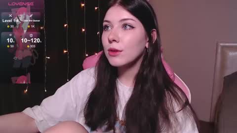 Tori online show from February 15, 2025, 12:43 pm