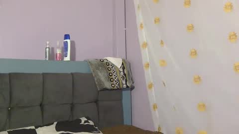 _hairlyboy online show from December 17, 2025, 6:08 am