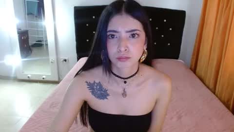 Snapshot of _hanna_69 chatting on November 7, 2025, 8:42 pm Hanna online show from November 7, 2025, 8:42 pm