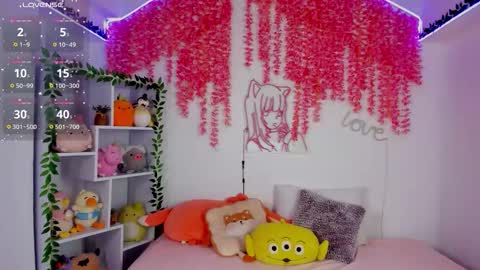 Hanna Botero online show from September 30, 2025, 12:21 pm