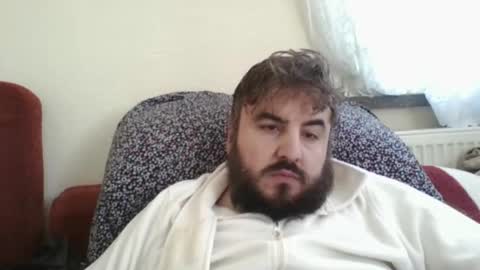  hasanhz.  online show from December 16, 2025, 7:02 am