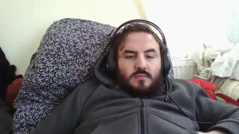  hasanhz.  online show from February 20, 2026, 10:27 am