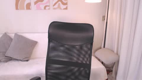 Bee. online show from March 11, 2026, 7:42 pm