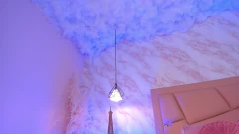 Hollywood online show from April 10, 2026, 6:07 am