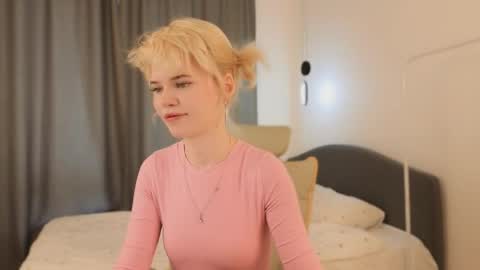 Alisha online show from May 26, 2026, 12:12 pm