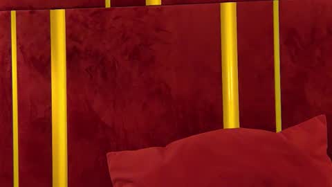 _hot_neighbour online show from February 15, 2026, 7:51 am