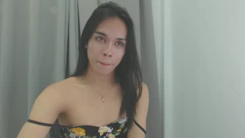 yanie online show from March 5, 2025, 1:10 am