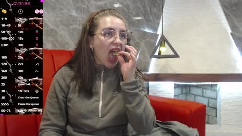 Isa online show from January 20, 2025, 3:07 pm