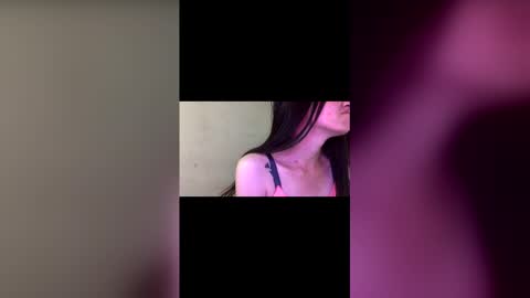       online show from November 28, 2025, 4:09 pm