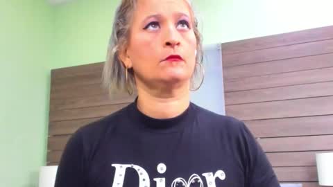 JADE  online show from February 13, 2026, 11:17 am