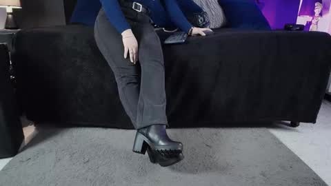 Miss Jade online show from February 18, 2026, 11:39 am