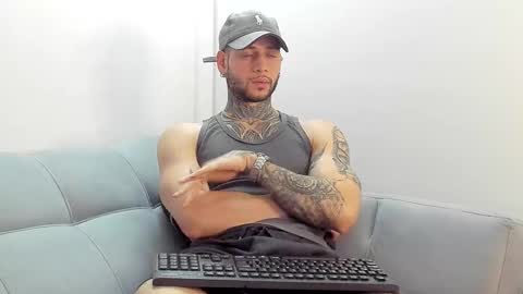 jeison online show from November 17, 2025, 5:41 pm