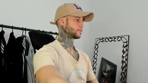 jeison online show from December 13, 2025, 7:53 pm