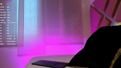 Jasmine online show from April 16, 2026, 1:23 pm