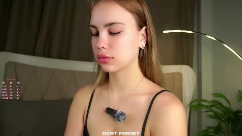 Snapshot of _jasminestea_ chatting on September 26, 2025, 1:31 am Candy online show from September 26, 2025, 1:31 am