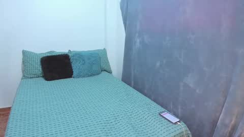 JENNY online show from February 6, 2025, 8:02 pm