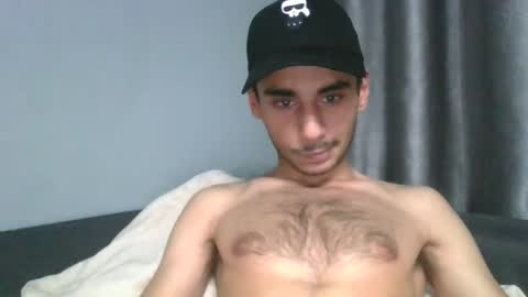 Snapshot of _jimmy_21 chatting on February 15, 2025, 6:33 am Jimmy online show from February 15, 2025, 6:33 am