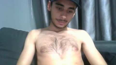 Snapshot of _jimmy_21 chatting on February 21, 2025, 3:01 am Jimmy online show from February 21, 2025, 3:01 am