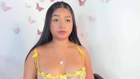 Snapshot of _julisweet_ chatting on February 16, 2026, 3:24 am _julisweet_ online show from February 16, 2026, 3:24 am