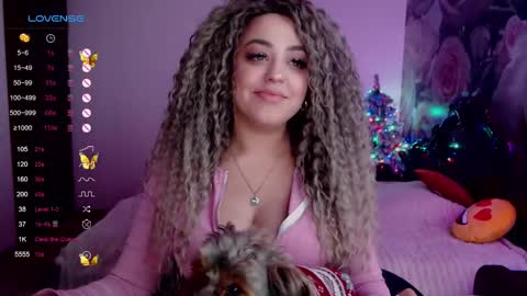 _just_a_queen_3 online show from December 14, 2024, 6:20 pm