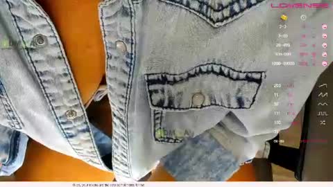 Snapshot of _justcallme_ chatting on June 19, 2026, 11:47 am _justcallme_ online show from June 19, 2026, 11:47 am