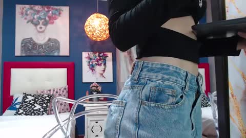 _kami_cute online show from September 20, 2025, 2:29 pm