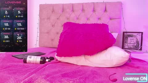 Snapshot of _karenestrada_ chatting on December 29, 2024, 6:56 am Karen online show from December 29, 2024, 6:56 am