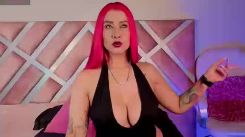 kelly online show from September 23, 2025, 12:52 pm