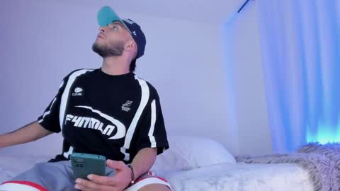 Snapshot of _kevin_xxx chatting on January 9, 2025, 5:02 am online show from January 9, 2025, 5:02 am