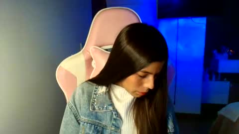 Snapshot of _khloe_sweet chatting on June 2, 2026, 10:01 pm khloe sweet online show from June 2, 2026, 10:01 pm