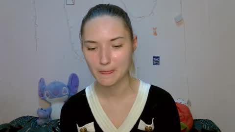 Snapshot of _kikiclark_ chatting on September 15, 2025, 9:04 pm _kikiclark_ online show from September 15, 2025, 9:04 pm